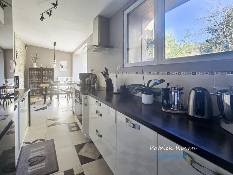 Maison - 105 m² - 6 pièces