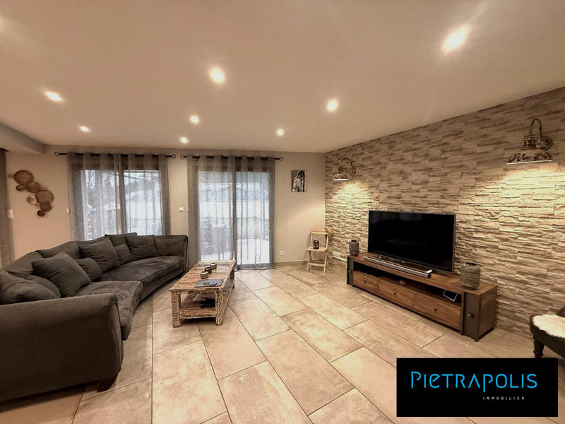 Maison - 142 m² - 4 pièces