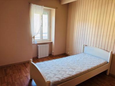 Maison en pierre - 71 m² - 4 pièces