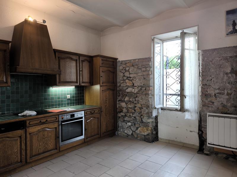 Maison - 99 m² - 4 pièces