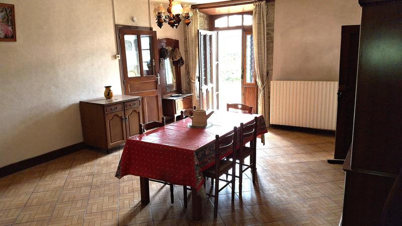 Maison - 186 m² - 6 pièces