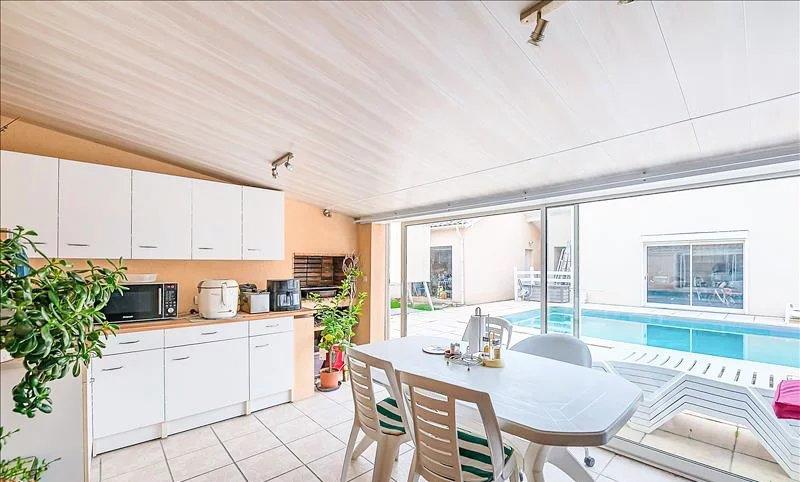 Maison - 120 m² - 4 pièces