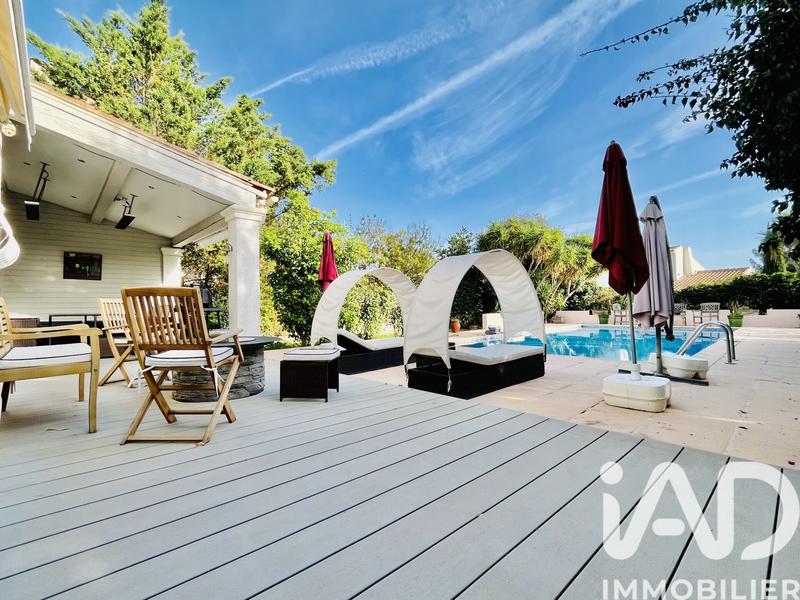 Maison - 179 m² - 6 pièces