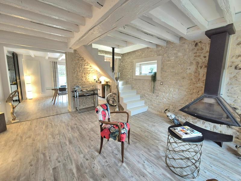 Maison - 175 m² - 7 pièces