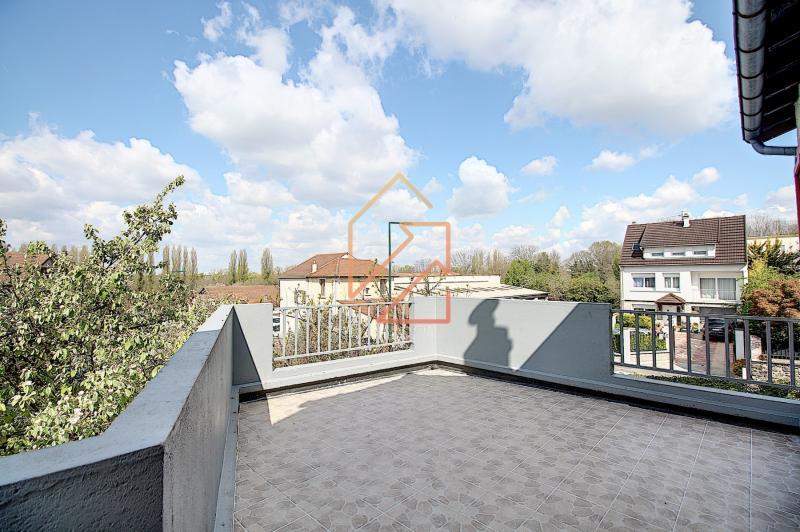 Maison de ville - 105 m² - 5 pièces