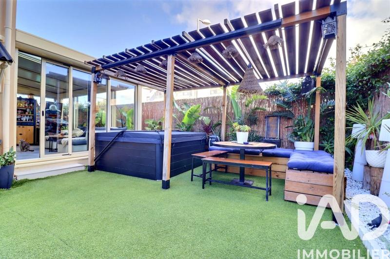 Maison - 99 m² - 4 pièces