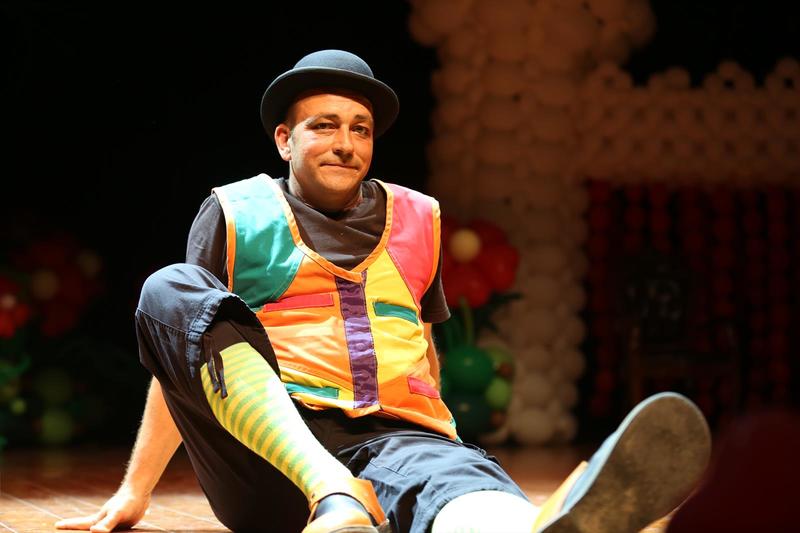 Atelier création masque de carnaval en ballons