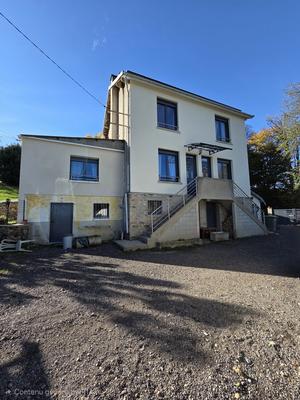 Maison - 137 m² - 5 pièces