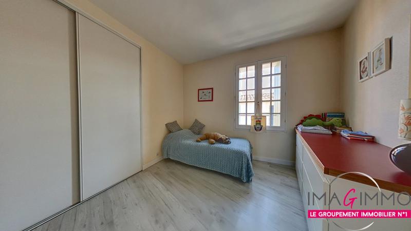 Maison - 195 m² - 8 pièces