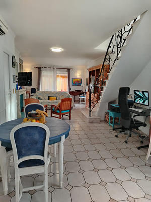 Maison - 97 m² - 4 pièces