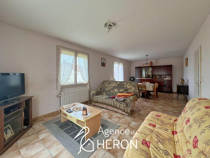 Maison - 92 m² - 5 pièces