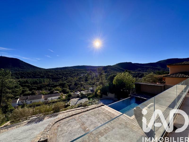 Maison de maîtres - 250 m² - 5 pièces