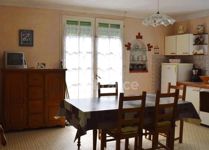 Maison - 120 m² - 10 pièces