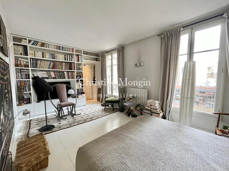 Appartement - 79 m² - 2 pièces