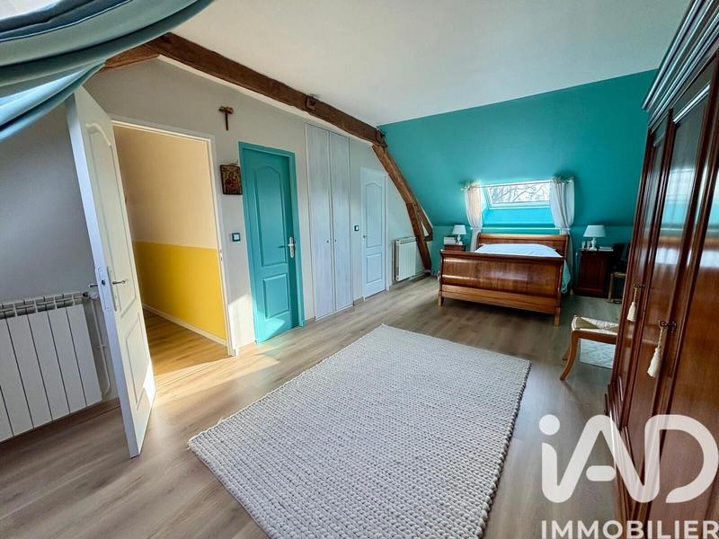 Maison - 169 m² - 8 pièces