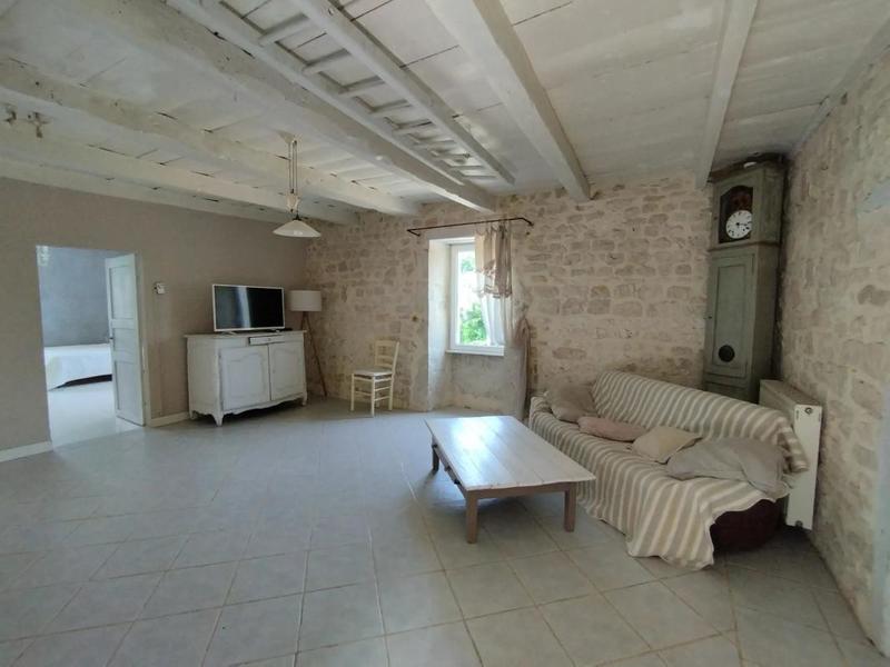 Maison en pierre - 100 m² - 4 pièces