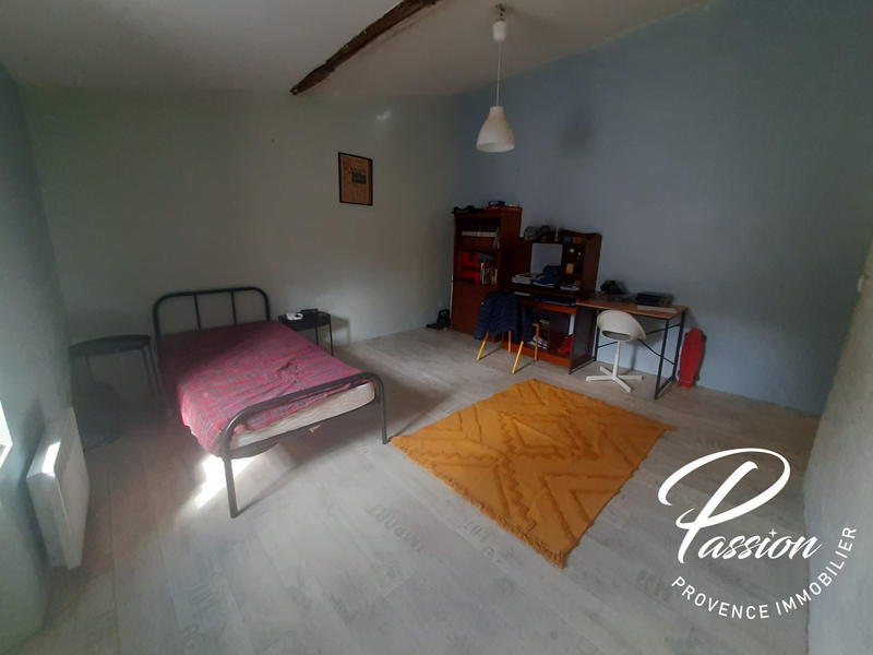 Maison - 170 m² - 7 pièces