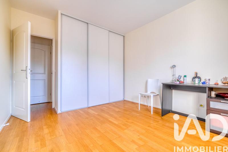 Appartement - 80 m² - 3 pièces