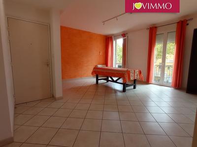 Appartement - 76 m² - 3 pièces