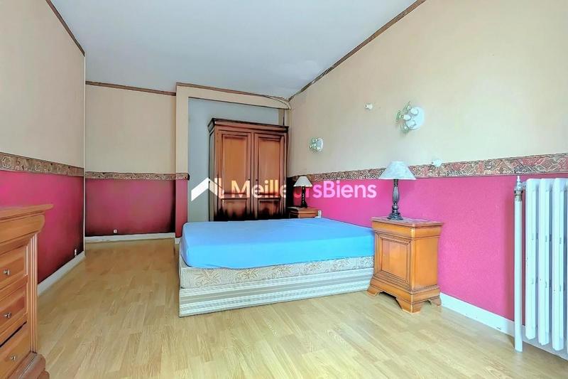 Maison - 80 m² - 5 pièces