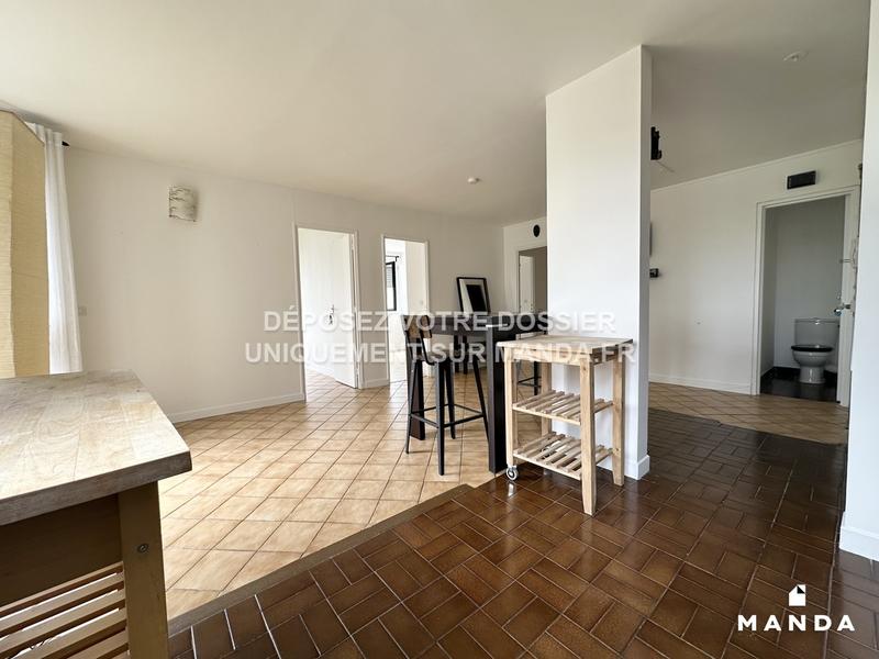 Appartement - 105 m² - 6 pièces