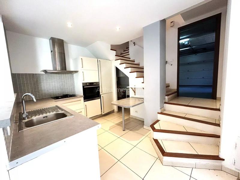 Maison - 122 m² - 5 pièces