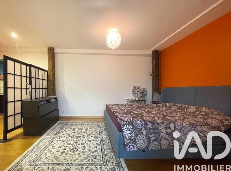 Maison - 200 m² - 7 pièces