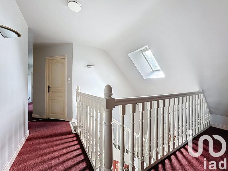 Maison - 192 m² - 9 pièces