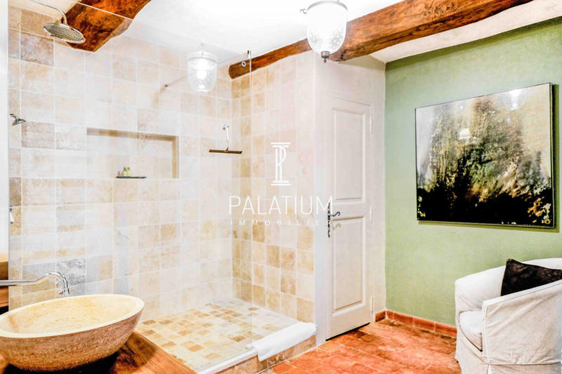 Bastide - 249 m² - 6 pièces