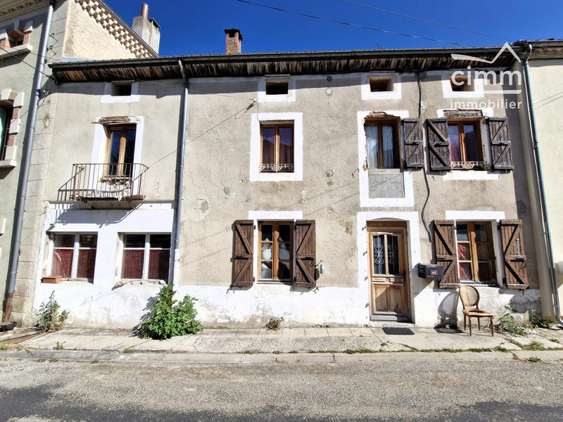 Maison - 217 m² - 7 pièces