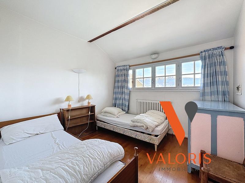 Maison - 197 m² - 9 pièces