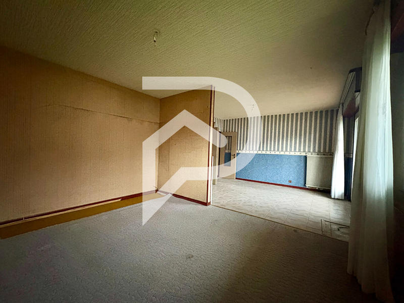 Appartement - 99 m² - 5 pièces