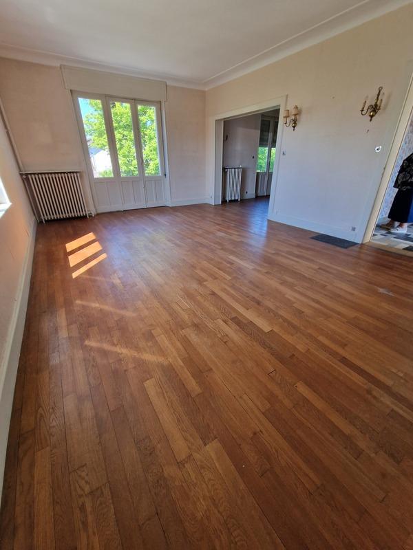 Maison bourgeoise - 300 m² - 10 pièces