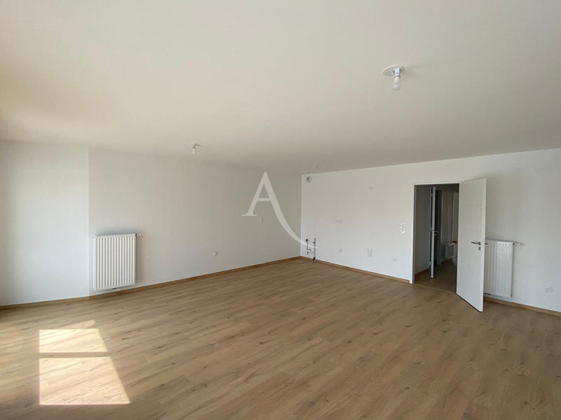 Appartement - 84 m² - 3 pièces