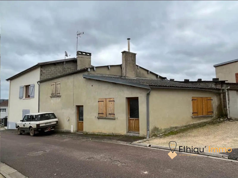 Maison - 234 m² - 4 pièces