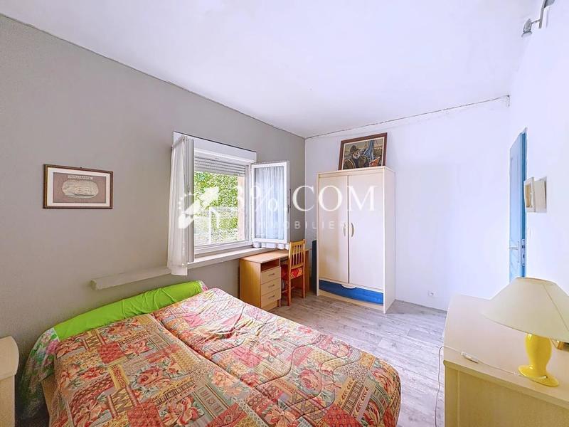 Appartement - 149 m² - 8 pièces