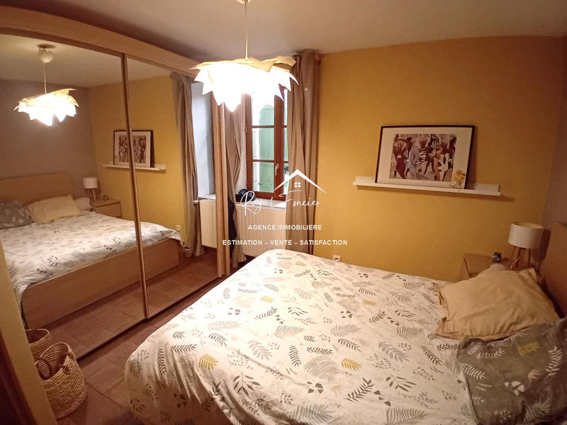 Maison ancienne - 166 m² - 7 pièces