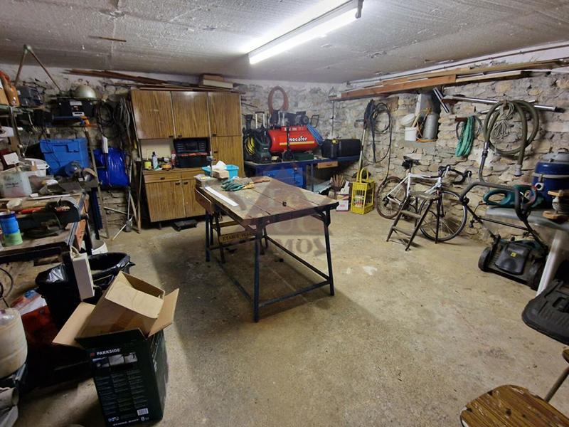 Maison en pierre - 160 m² - 6 pièces