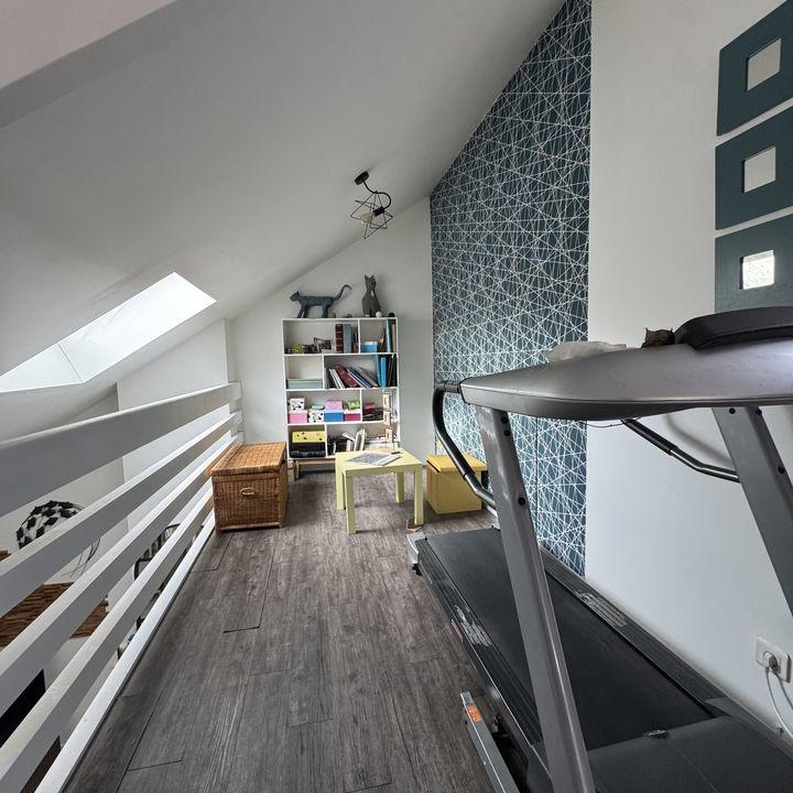 Villa - 270 m² - 8 pièces