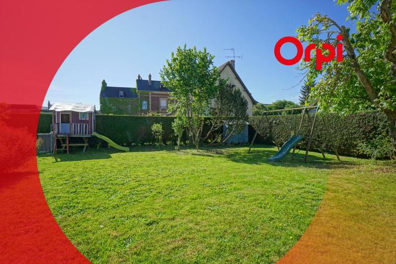 Maison - 220 m² - 6 pièces