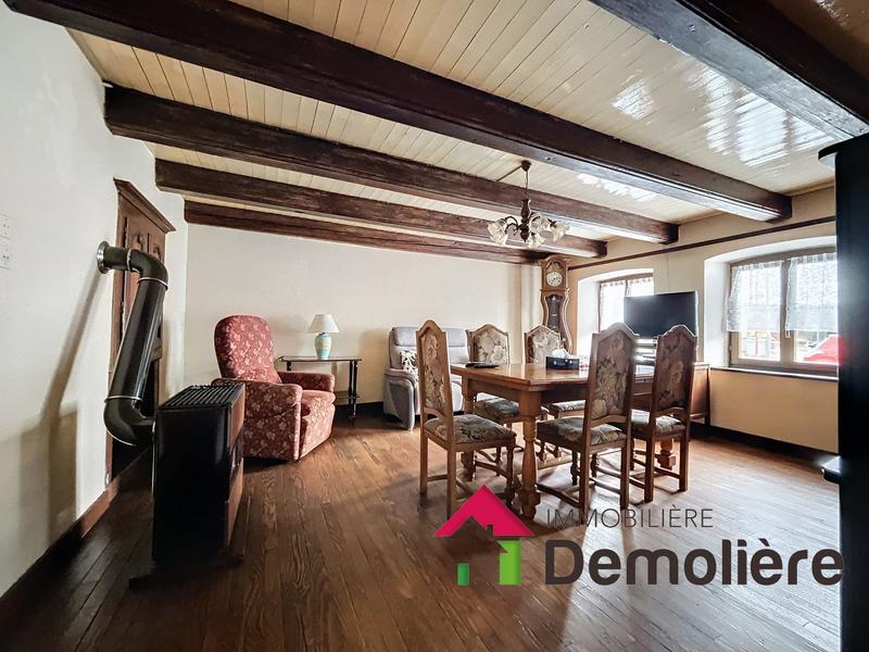 Maison - 202 m² - 6 pièces