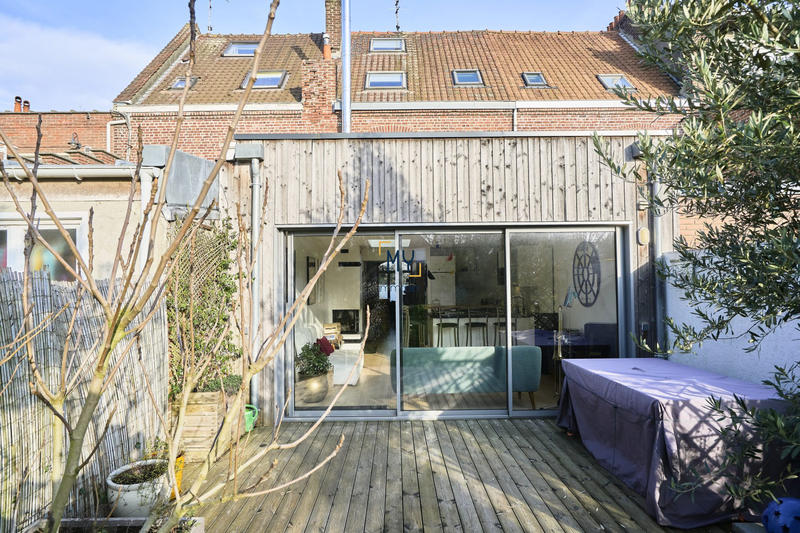 Maison - 122 m² - 5 pièces