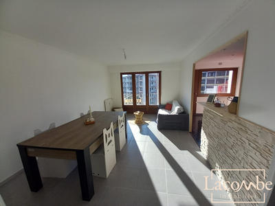 Appartement - 76 m² - 3 pièces