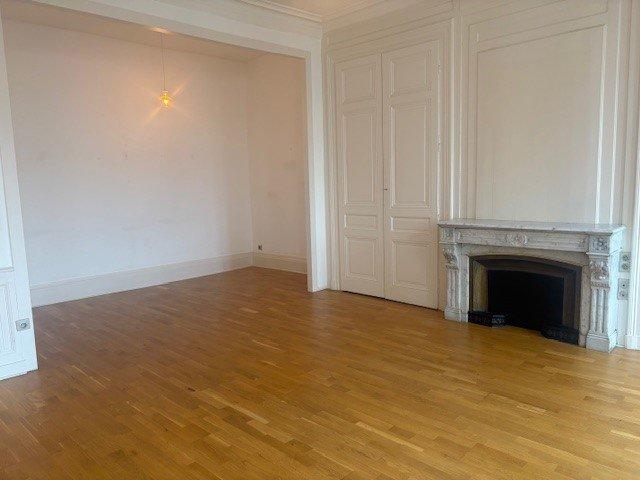 Appartement - 124 m² - 4 pièces