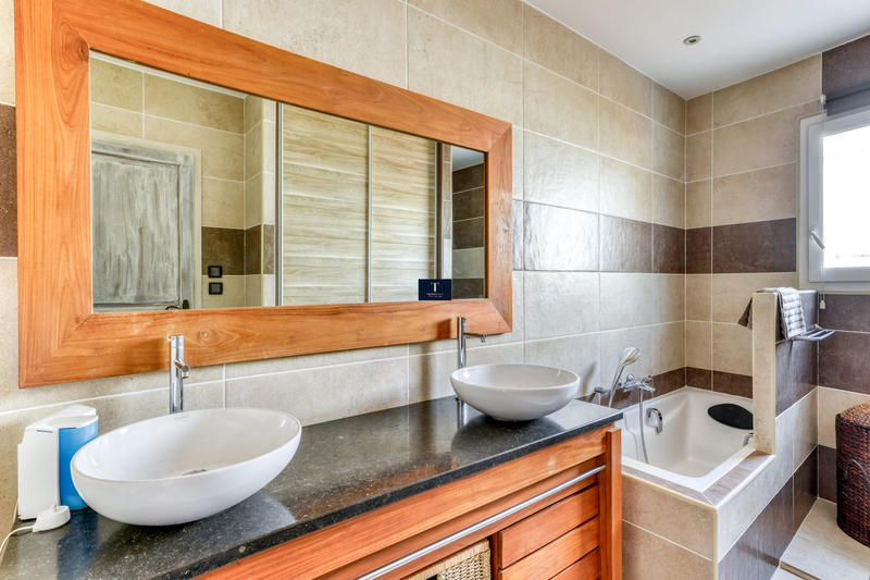 Villa - 160 m² - 5 pièces