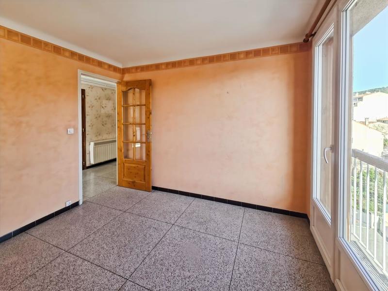 Appartement - 76 m² - 4 pièces