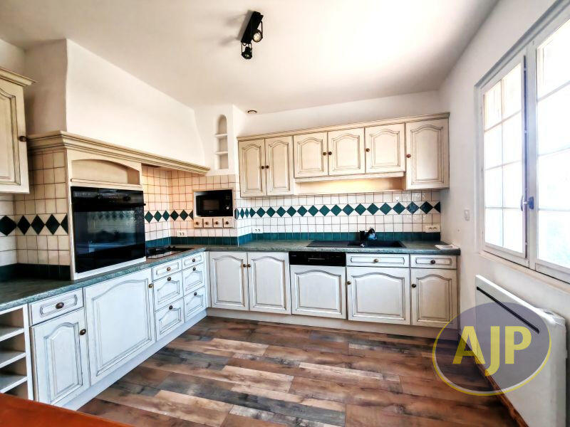 Maison - 78 m² - 5 pièces