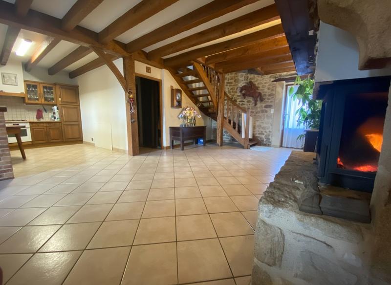Maison - 162 m² - 8 pièces