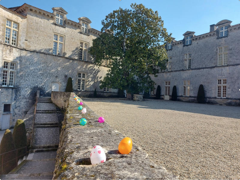 Chasse aux oeufs au Château Royal de Cazeneuve