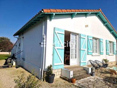 Maison - 170 m² - 9 pièces